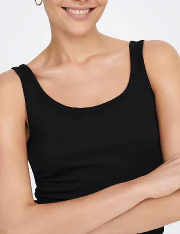 Maiou Jacqueline de Yong, negru