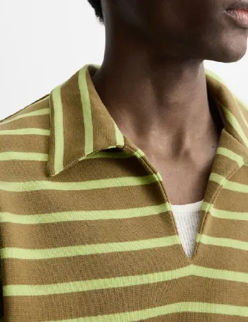 Tricou Zara, maro