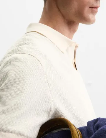 Tricou Zara, crem