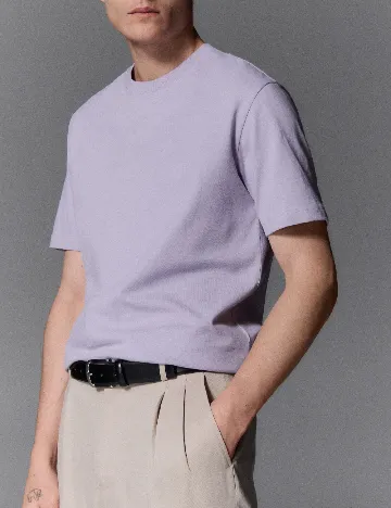 Tricou Reserved, mov
