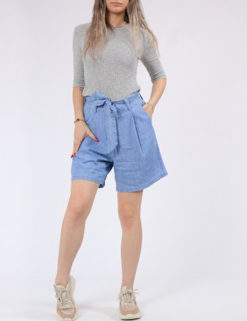 Pantaloni scurti Vero Moda, albastru