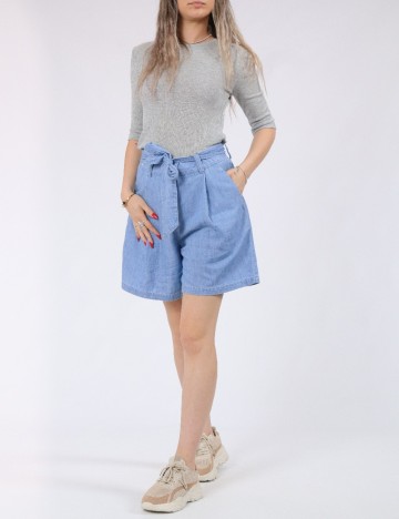 Pantaloni scurti Vero Moda, albastru
