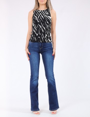 Maiou Pieces, negru