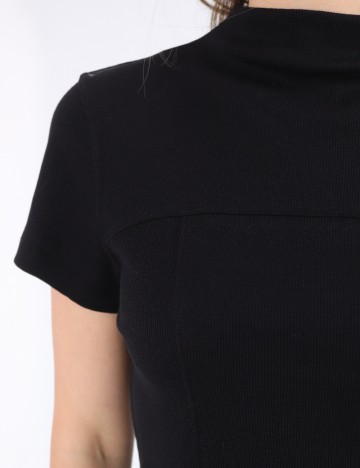 Top Pieces, negru