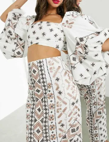 Top ASOS, alb