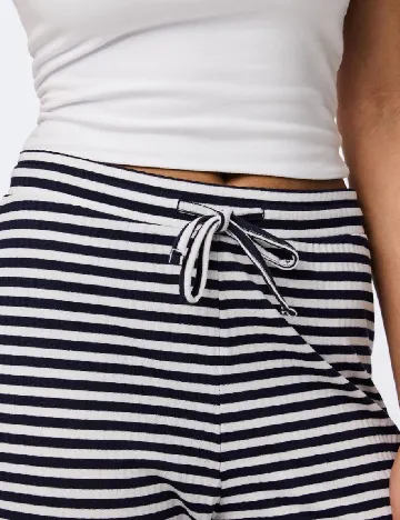 Pantaloni Pieces, alb/albastru Albastru