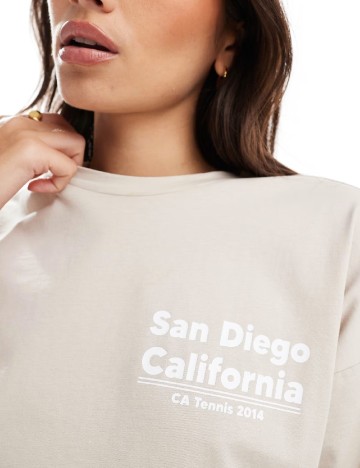 Tricou Oversize Pieces, crem