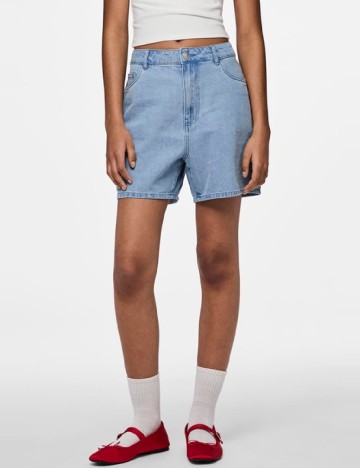 Pantaloni scurti Pieces, albastru