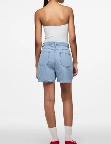 Pantaloni scurti Pieces, albastru