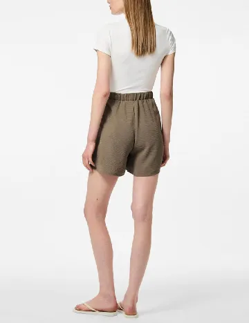 Pantaloni scurti Pieces, kaki
