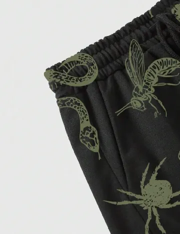 Pantaloni scurti Romwe, negru