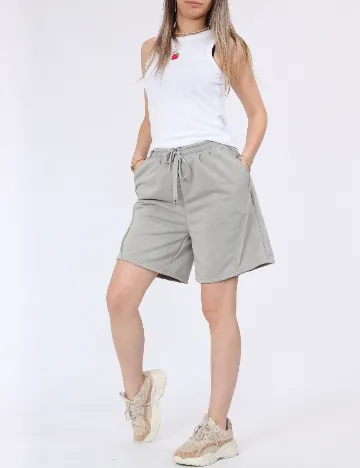 Pantaloni scurti Dazy, gri Gri