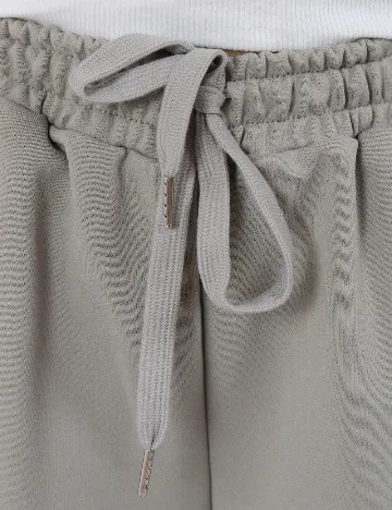 Pantaloni scurti Dazy, gri Gri