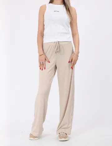 Pantaloni Pieces, crem