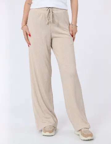 Pantaloni Pieces, crem