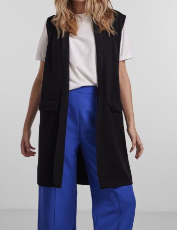 Vesta Pieces, negru