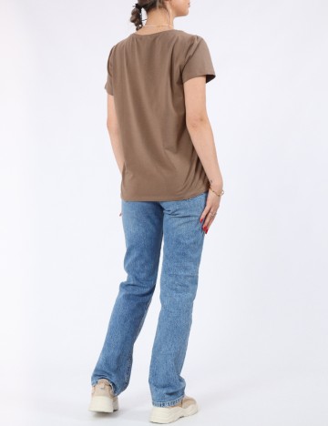 Tricou Pieces, maro