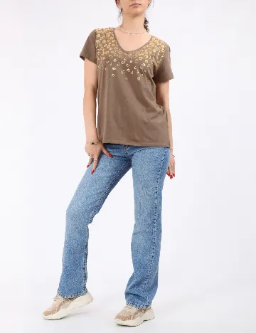 Tricou Pieces, maro