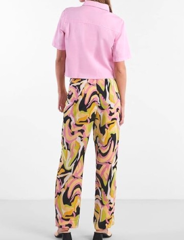 Camasa Pieces, roz