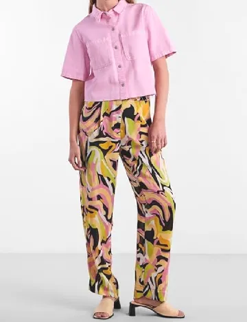 Camasa Pieces, roz