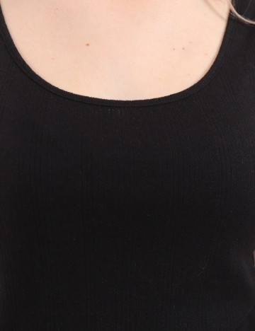Maiou Pieces, negru