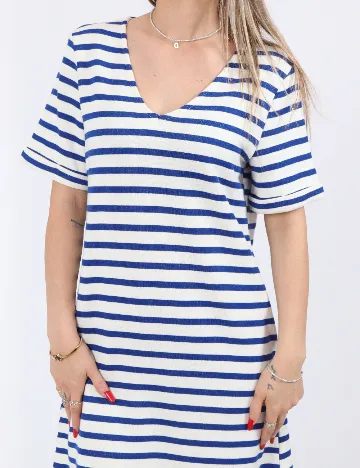 Rochie medie Pieces, alb/albastru