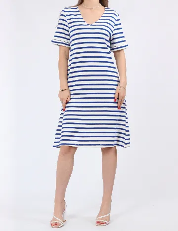 Rochie medie Pieces, alb/albastru