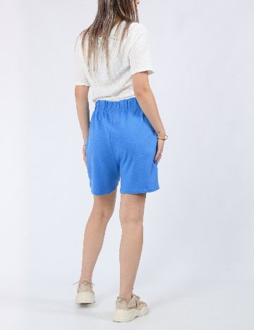 Pantaloni scurti Pieces, albastru