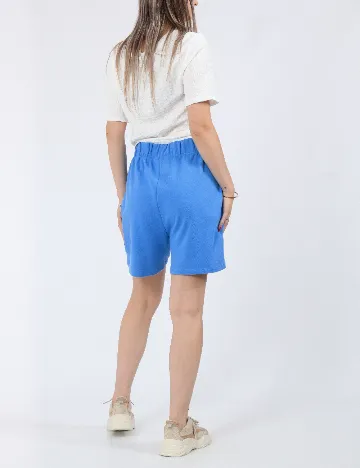 Pantaloni scurti Pieces, albastru