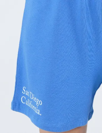 Pantaloni scurti Pieces, albastru