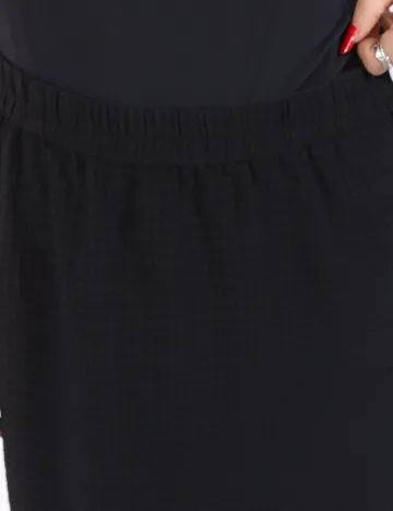 Fusta Pieces, negru