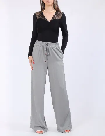 Pantaloni Vero Moda, gri Gri