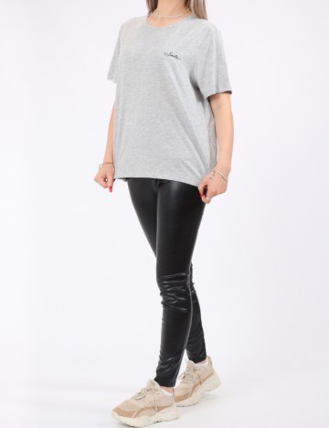 Tricou Pieces, gri