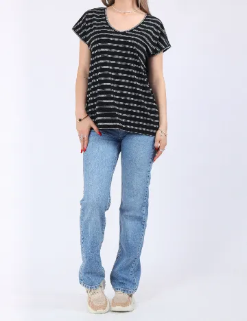 Tricou Pieces, negru