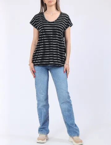 Tricou Pieces, negru