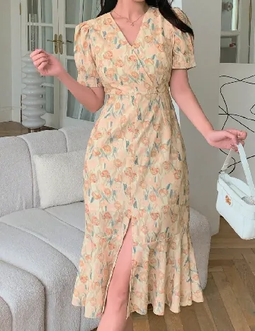 Rochie medie SHEIN, crem