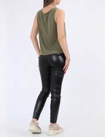 Top Pieces, verde Verde