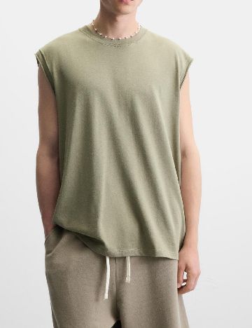 Maiou Zara, kaki