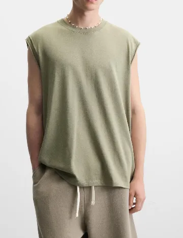 Maiou Zara, kaki