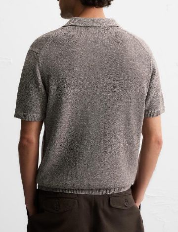 Tricou Zara, maro