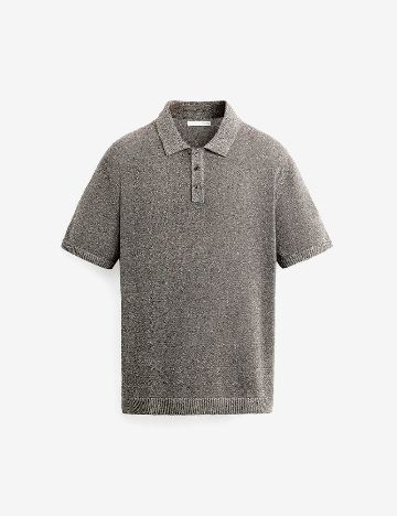 Tricou Zara, maro