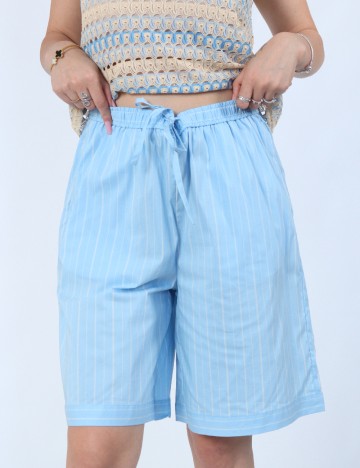 Pantaloni scurti Vero Moda, albastru