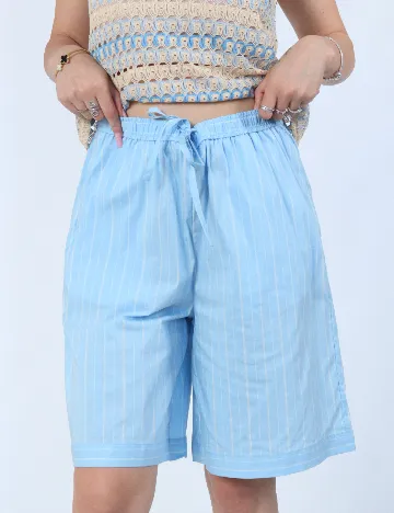 Pantaloni scurti Vero Moda, albastru