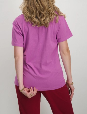 Tricou Only, mov