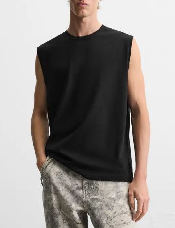 Maiou Zara, negru