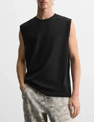 Maiou Zara, negru