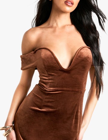 Rochie medie Boohoo, maro