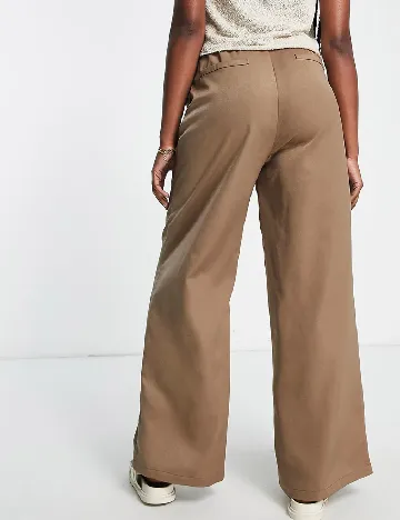 Pantaloni Lola May, maro