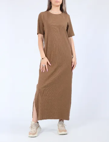 Rochie lunga Vero Moda, maro