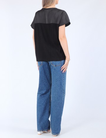 Tricou Pieces, negru